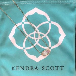 Kendra Scott necklace